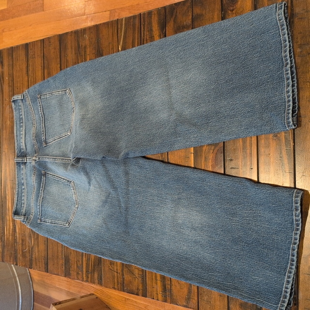 Quince Two-Tone Light & Dark Blue Wide-Leg Jeans - Picture 9 of 9
